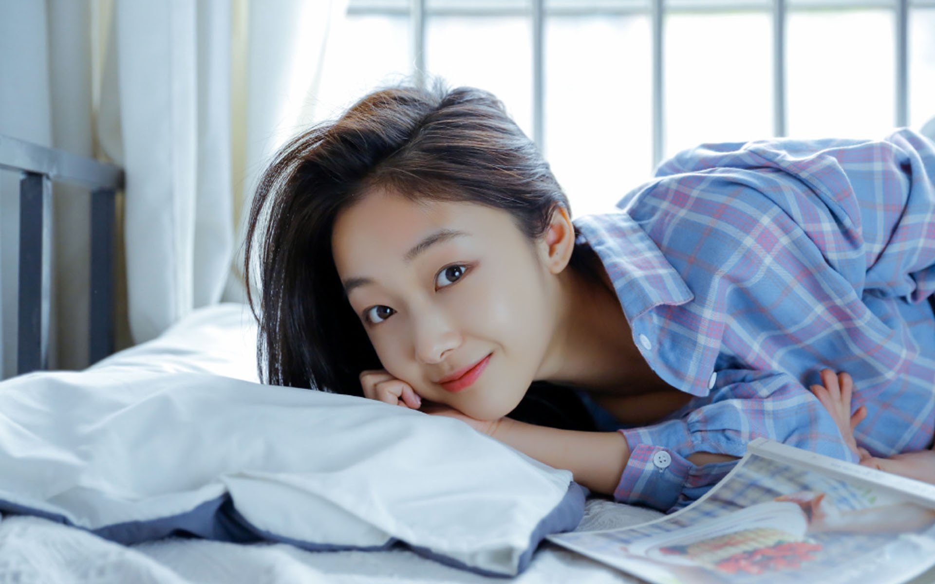 德甲裁判新规解读与争议,德甲现场